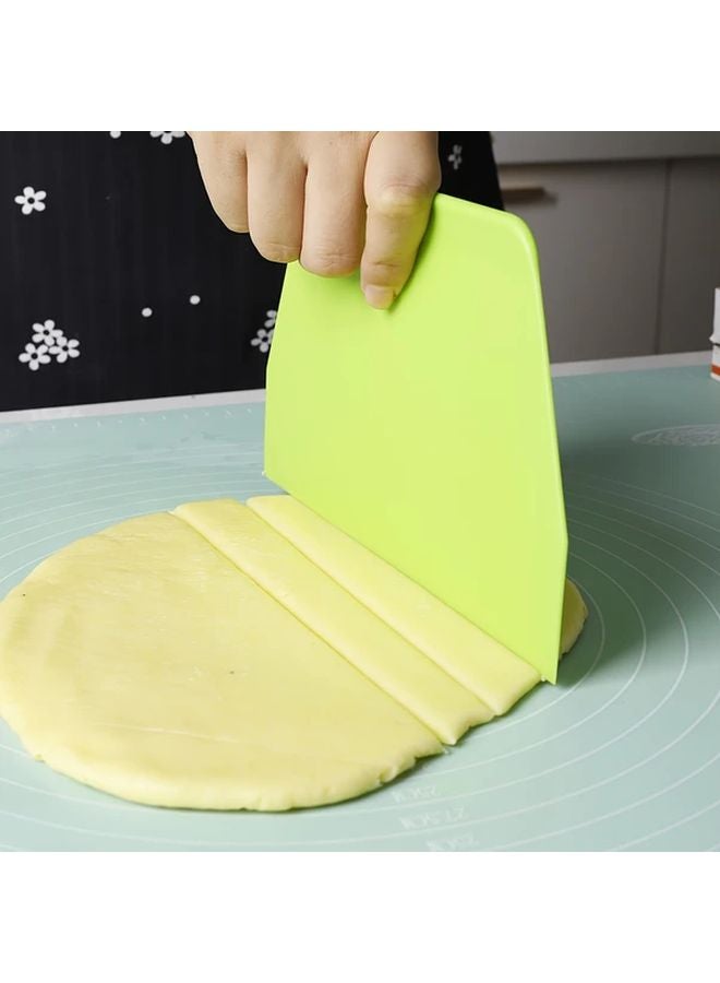 Green Plastic Scraper Cutter Trapezoidal Pan Spatula For Baking Cake Cream - Image 3